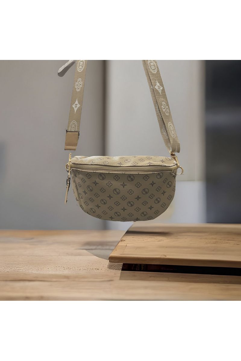 Camel-inspired banana bag - 4