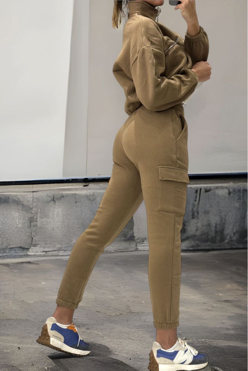 Very thick taupe joggers and sweatshirt set with front closure - 3