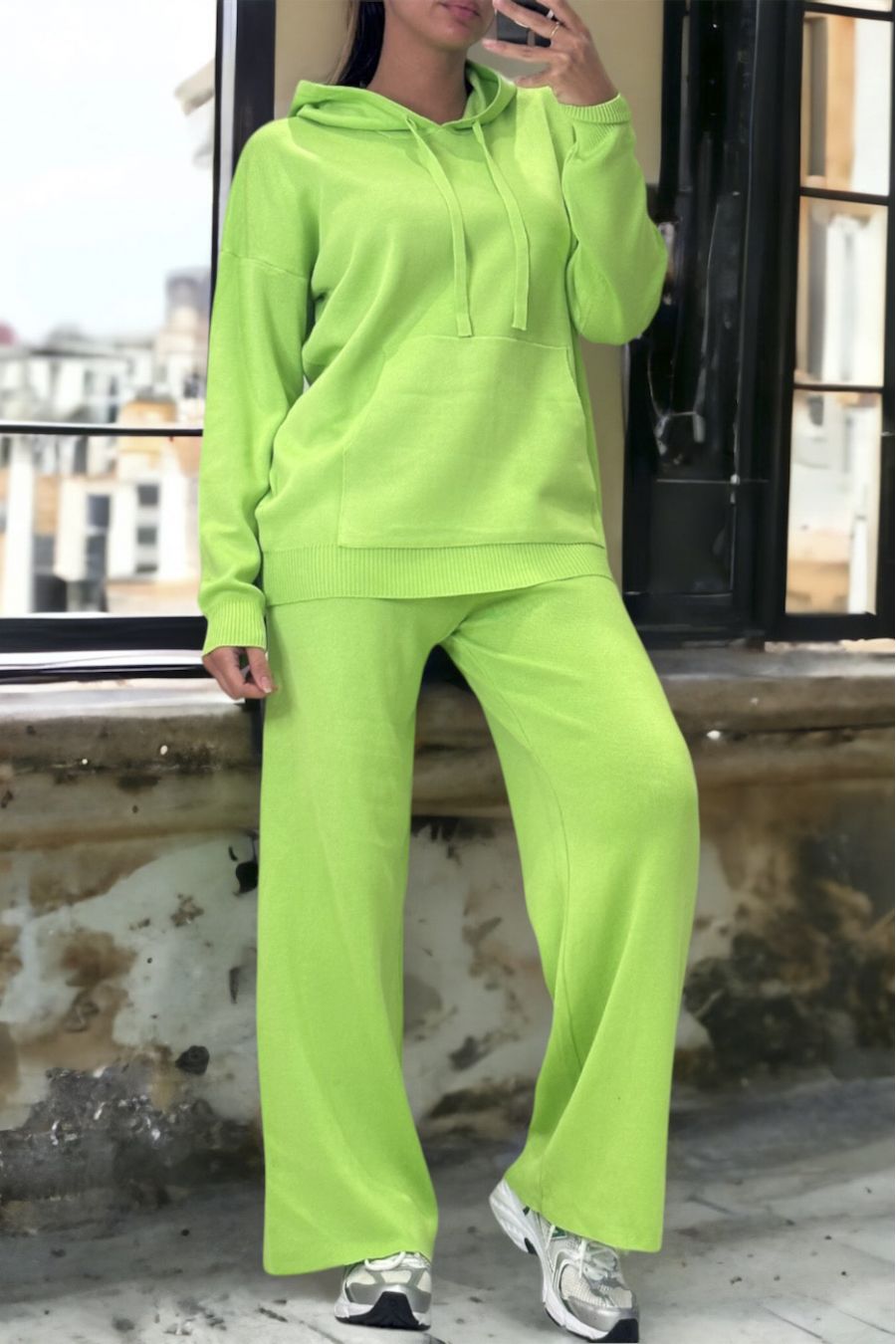 Anijsgroene sweatshirt en palazzo in zeer rekbaar gebreid breisel - 1