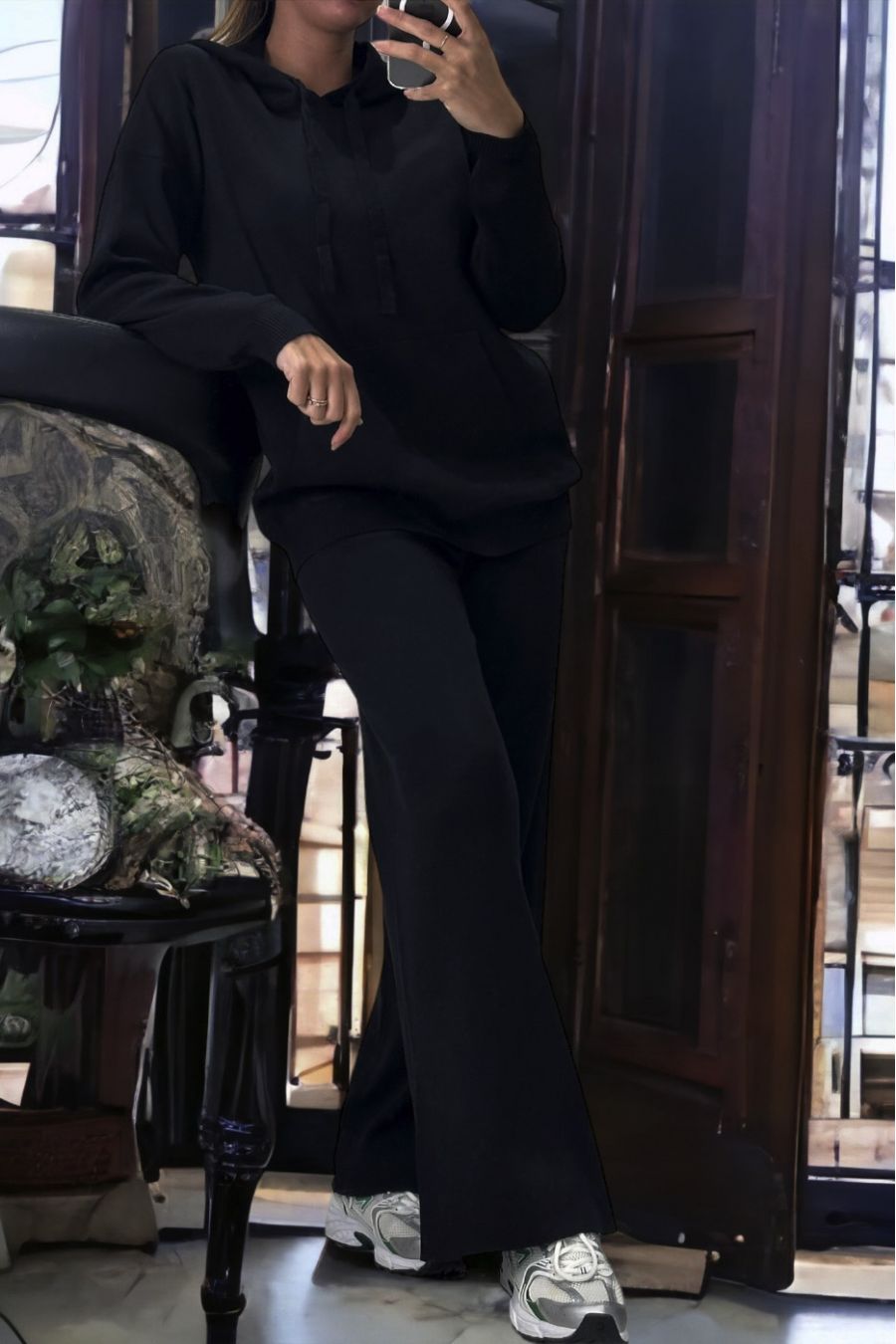 Black super stretchy knit sweatshirt and palazzo set - 2