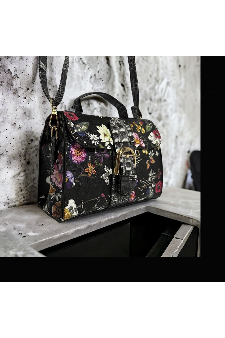Sac à main inspi noir avec joli motif fleuris - 4