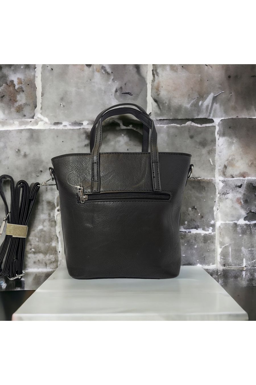 Inspi plain black handbag - 1