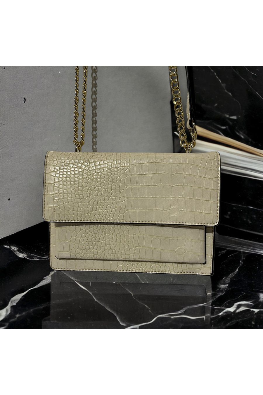 Beige crocodile pattern inspired handbag - 3