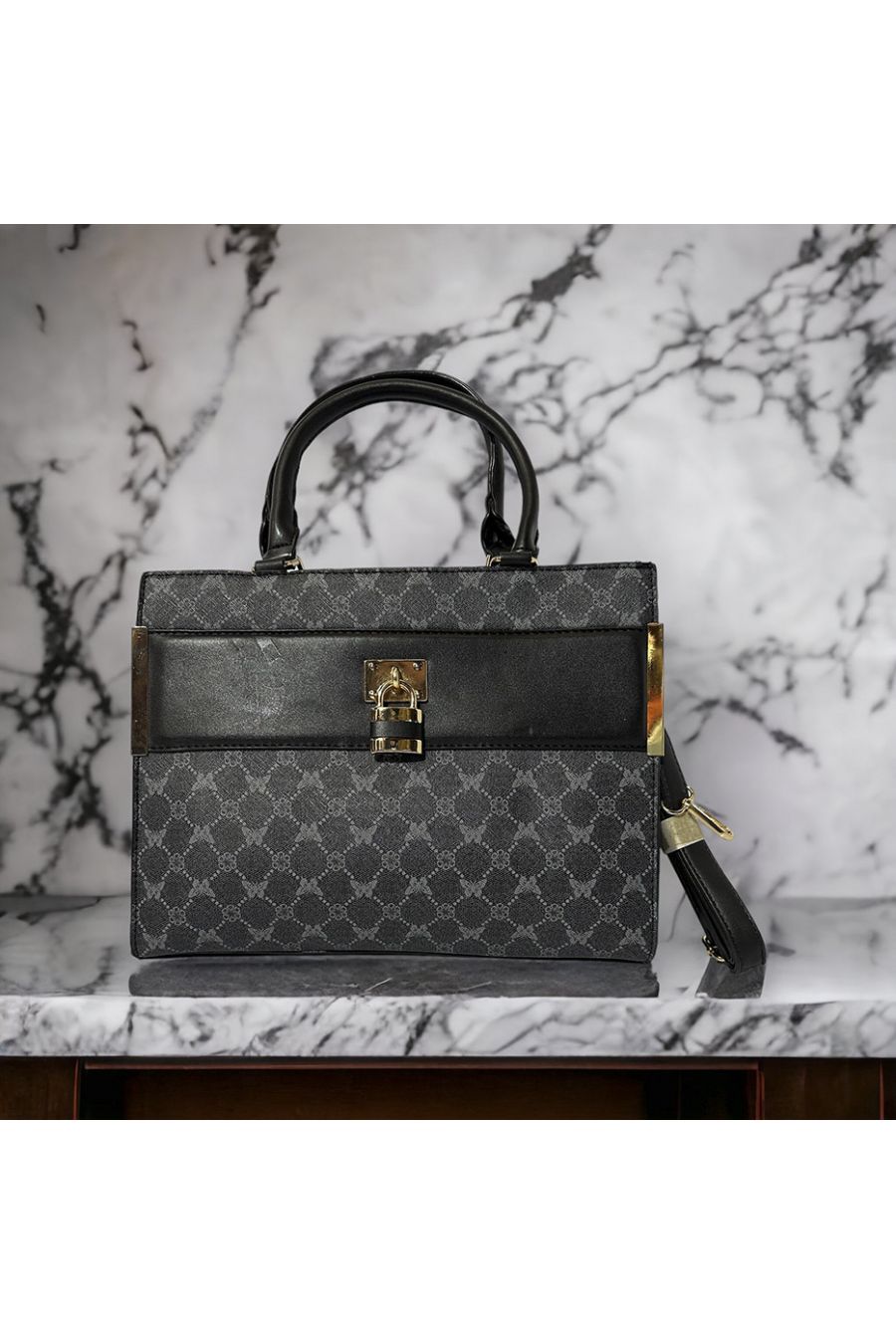 Inspi black handbag with pattern and accessory - 4