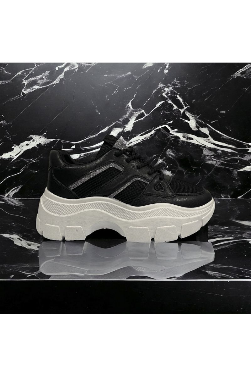 Shiny black sneaker inspired - 3