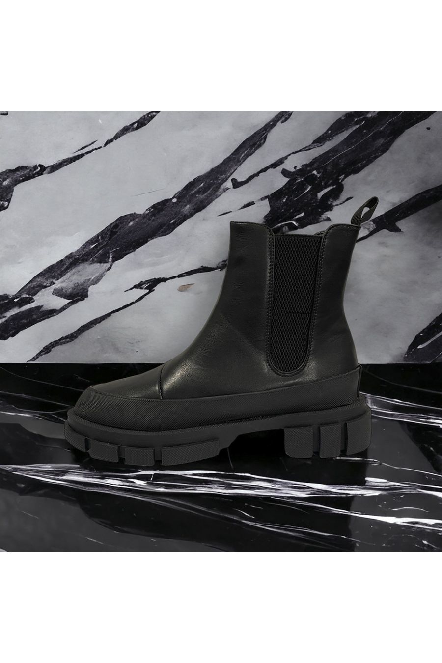 Matte black ankle boot - 1