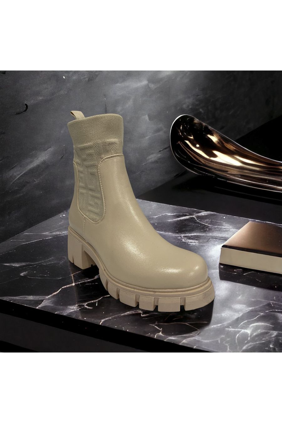 Inspired beige ankle boot - 2