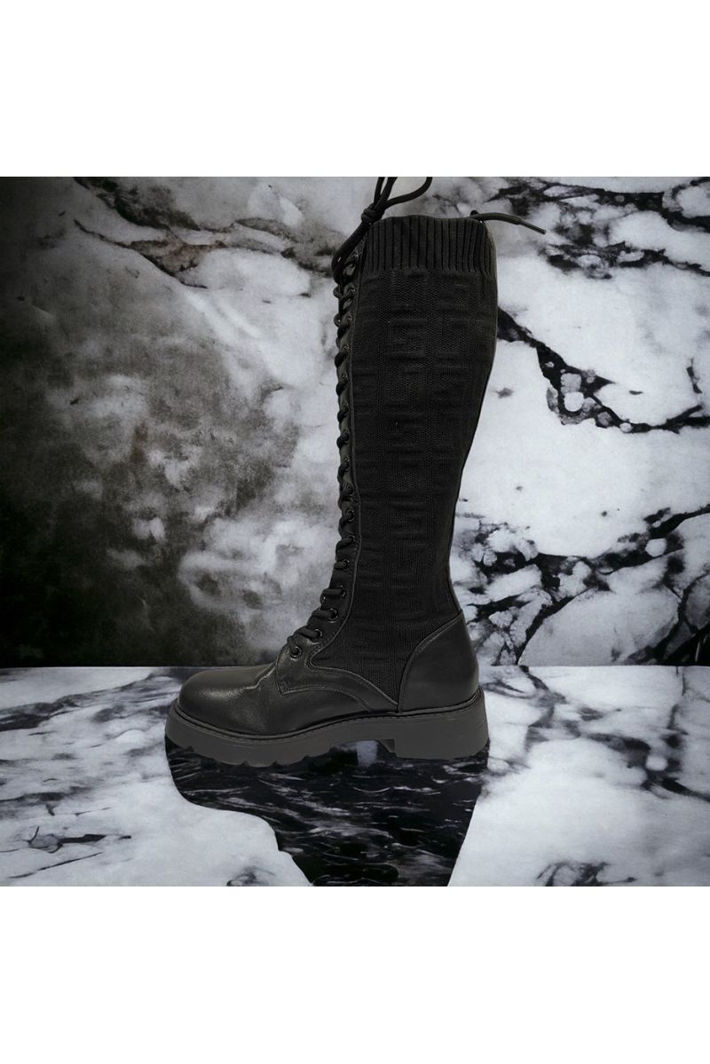 Black inspired boot with lace - 1