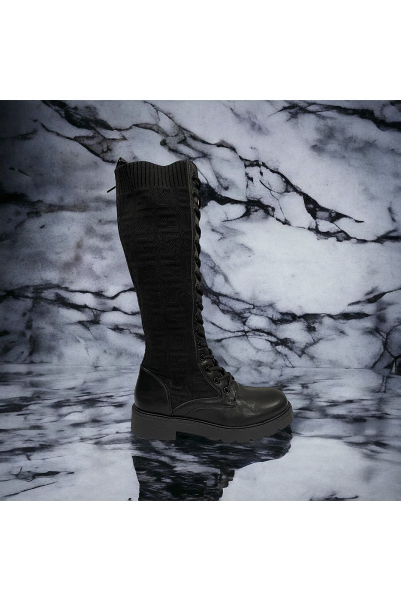 Black inspired boot with lace - 3
