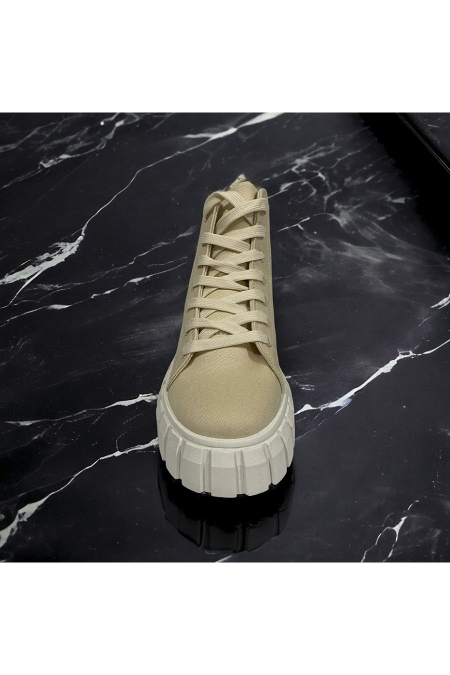 Beige enkellaars met witte zool - 2