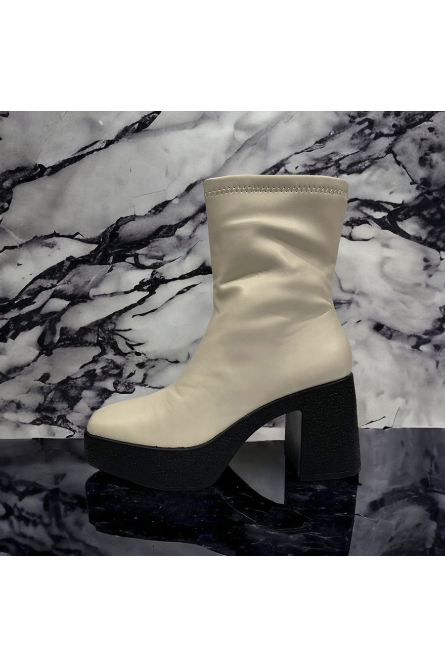 Beige and black ankle boot - 2