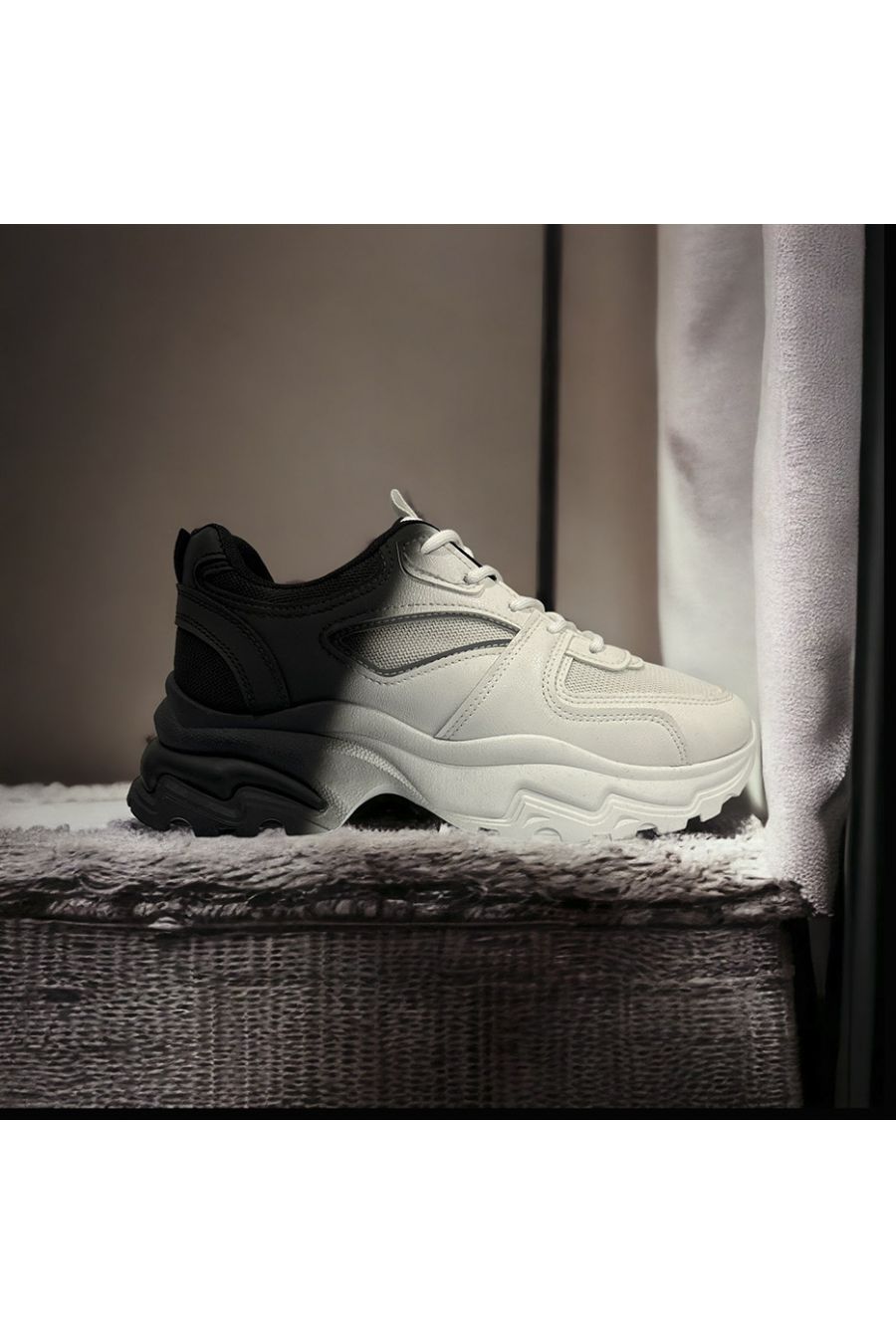 Black and white basketball - 3