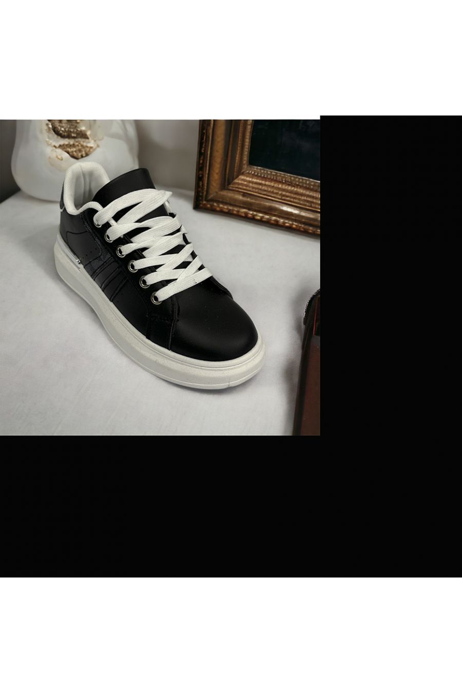 Black basket with white laces inspired - 2