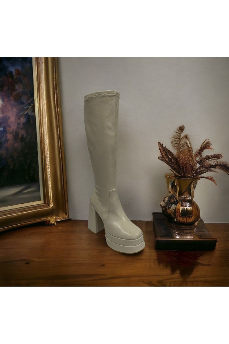 Botte beige haut talon  - 2