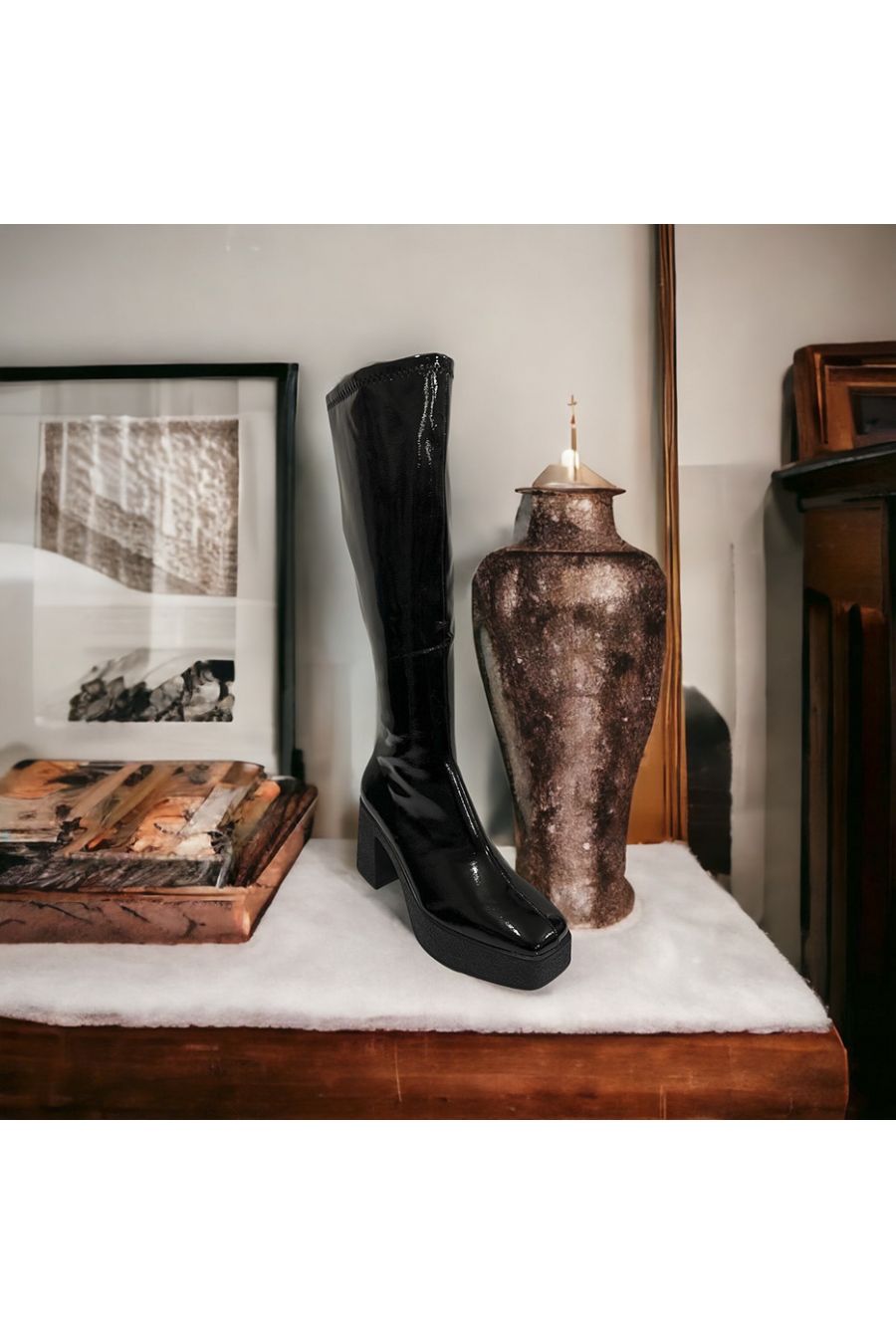 Patent black boot - 2
