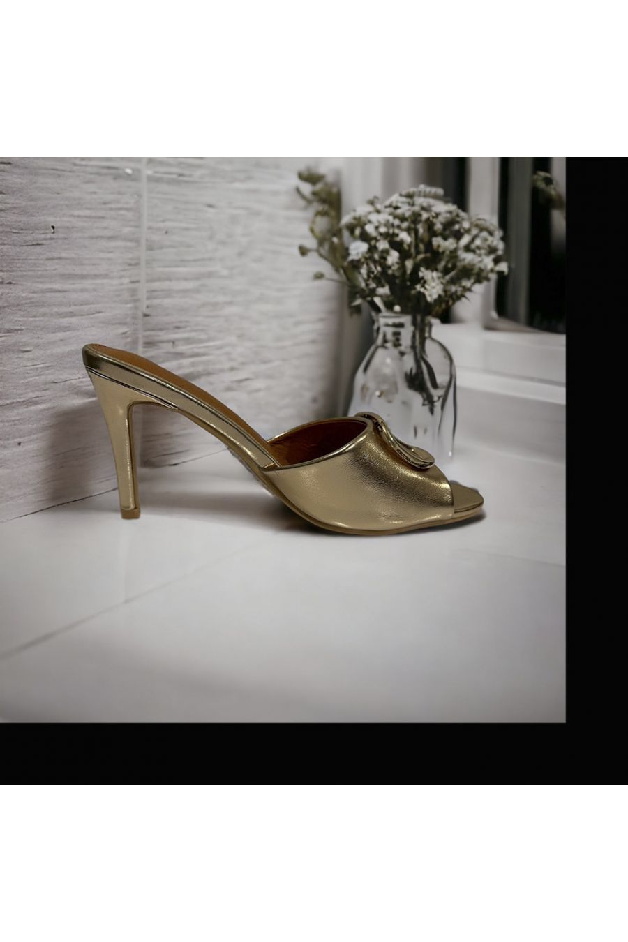 Gouden inpi sandaal - 1