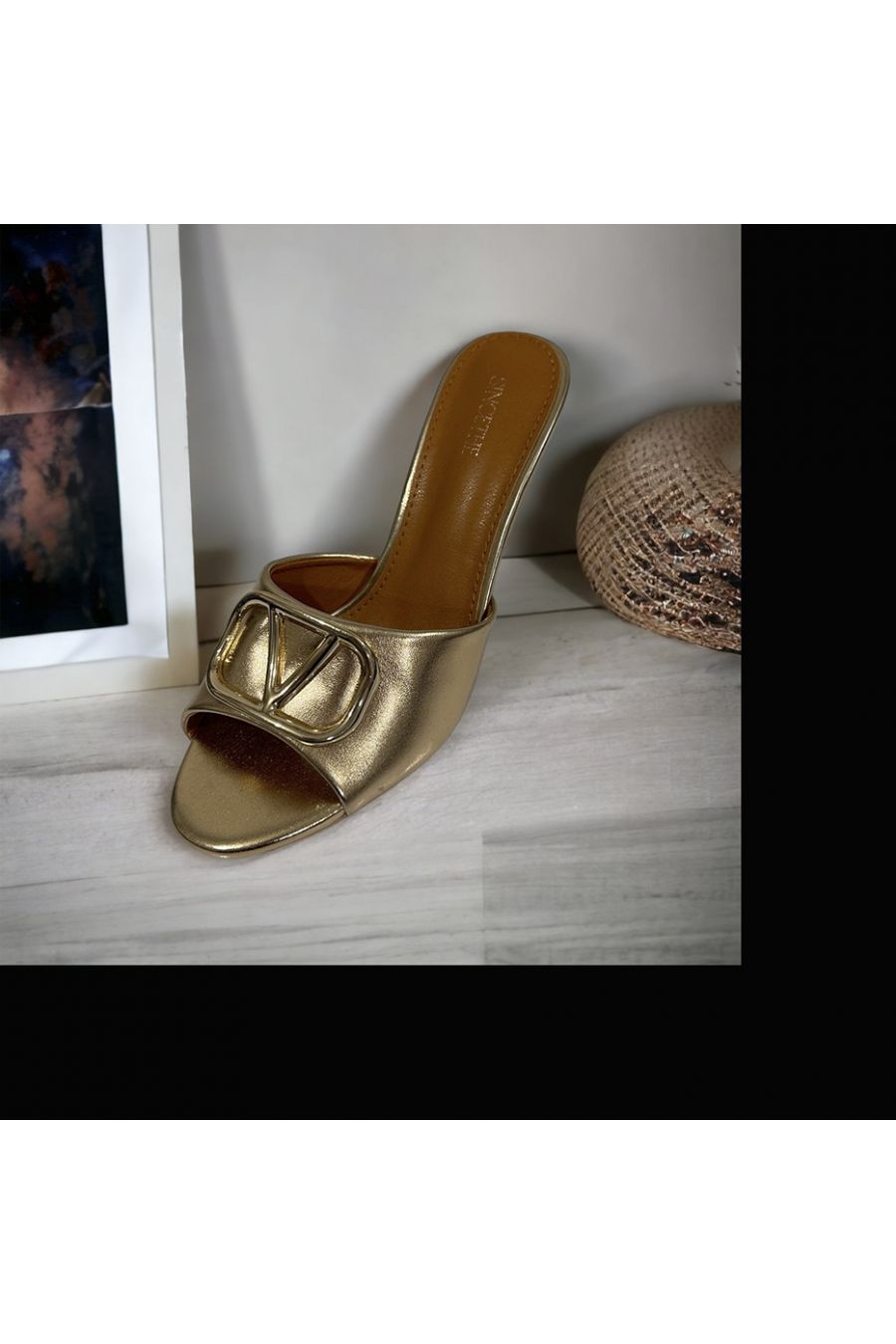 Gold inpi sandal - 3