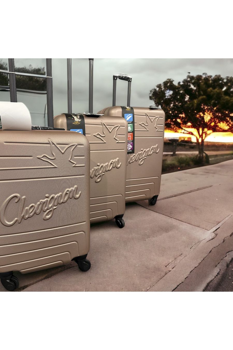 Set of 3 suitcases CHEVIGNON rose gold Leger, solid, design, rigid, very classy, durable in ABS - 4