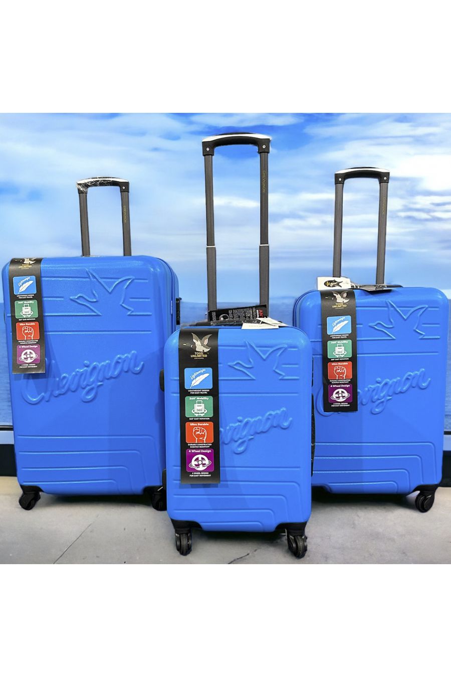 Set of 3 sky blue CHEVIGNON suitcases Light, solid, design, rigid, very classy, durable in ABS - 3
