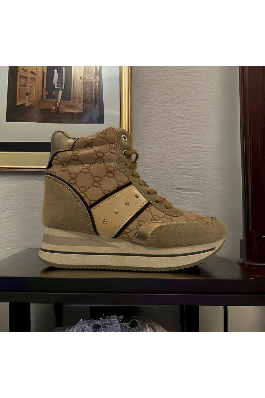 Camel wedge high-top trainer with pattern inspired by - 3