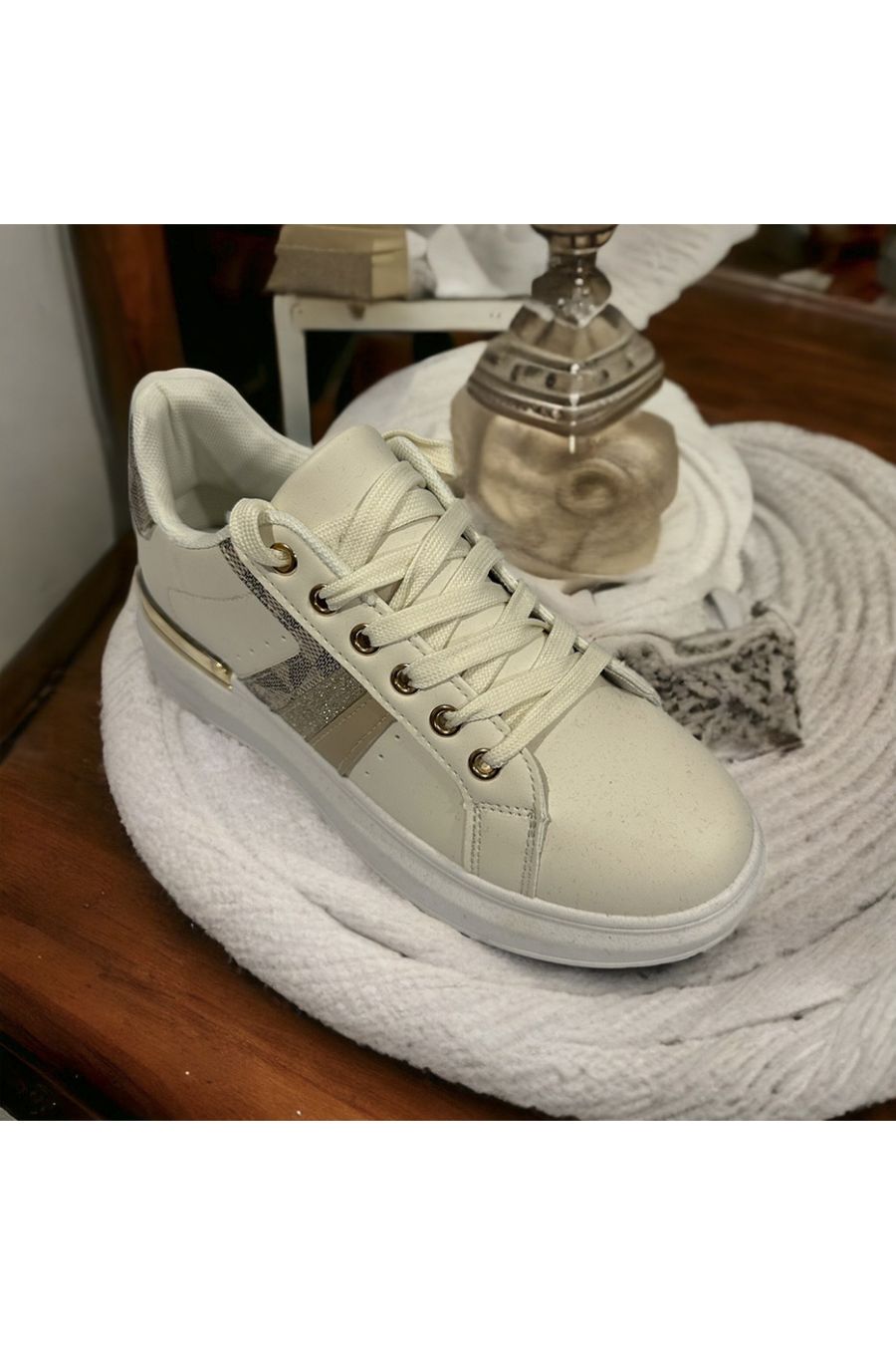 Beige basket inspired pattern - 2