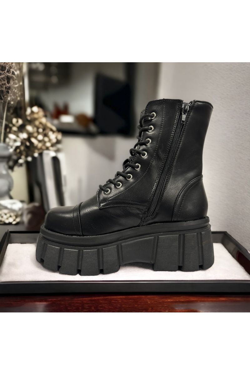 Black ankle boot with big sole - 1