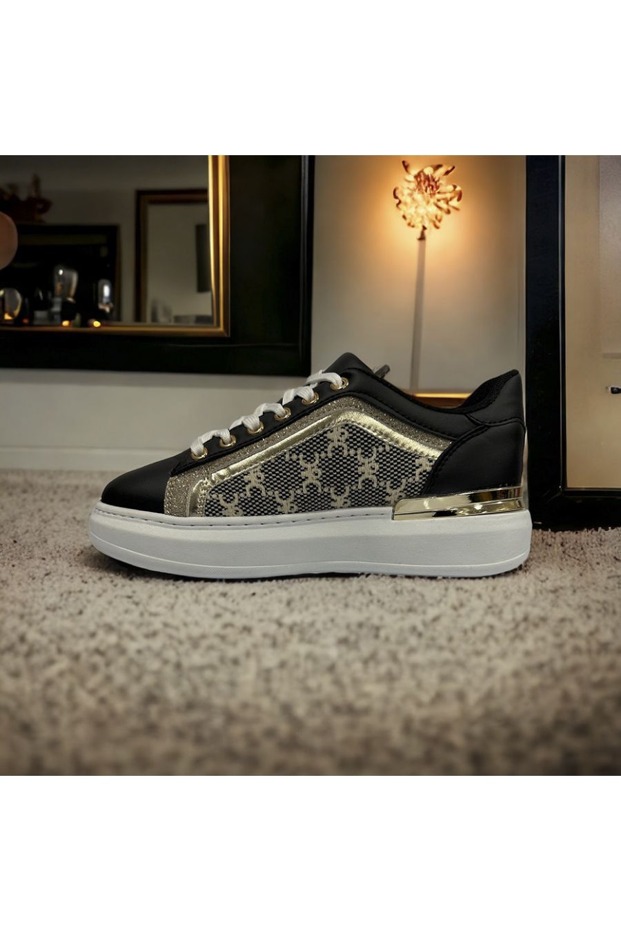 Black and gold basket with pattern inspired - 1