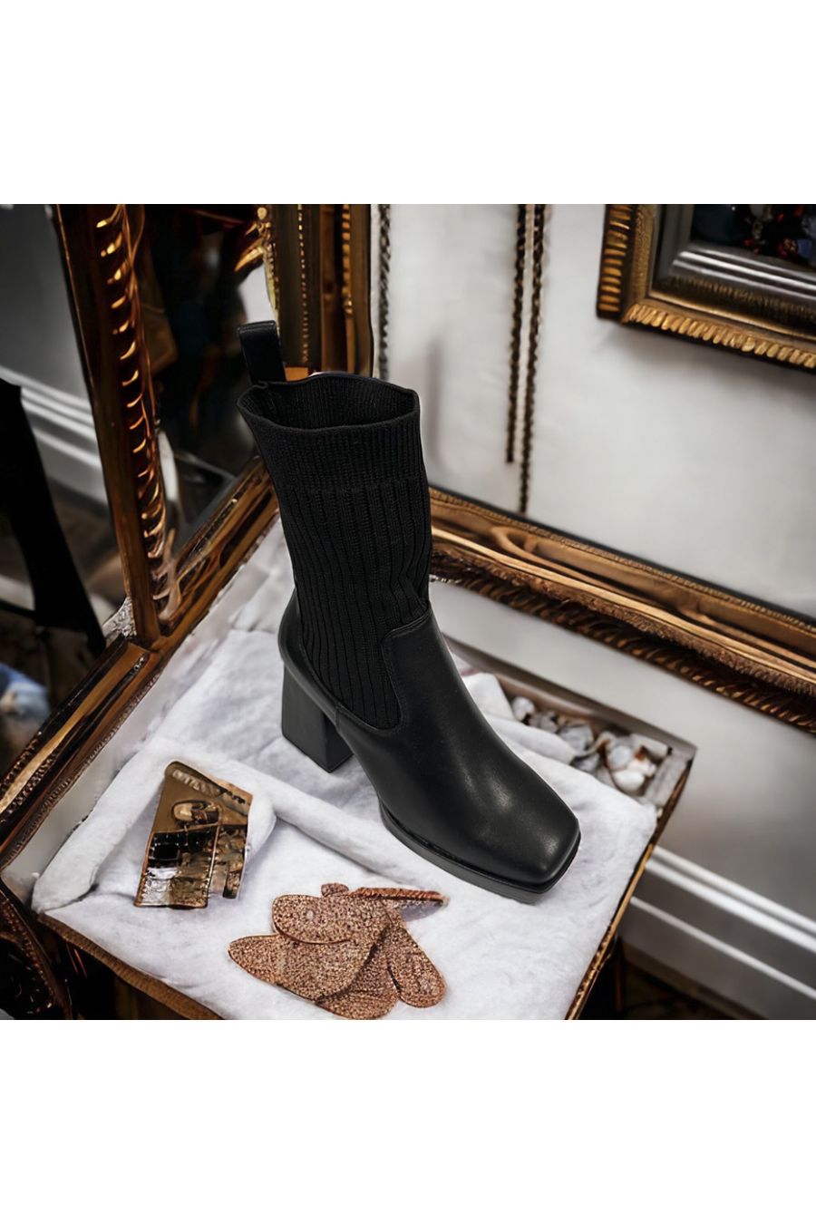 Very chic black ankle boot - 2