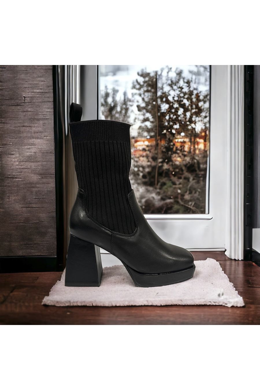 Very chic black ankle boot - 3