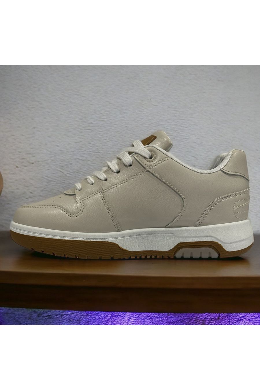 Beige sneakers - 1