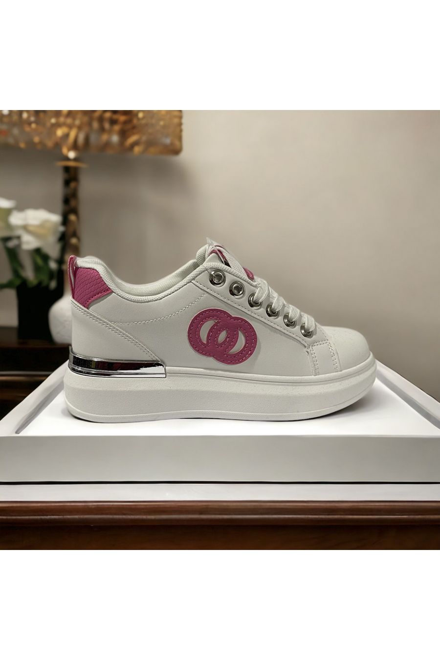 Roze wit geïnspireerde sneaker - 3