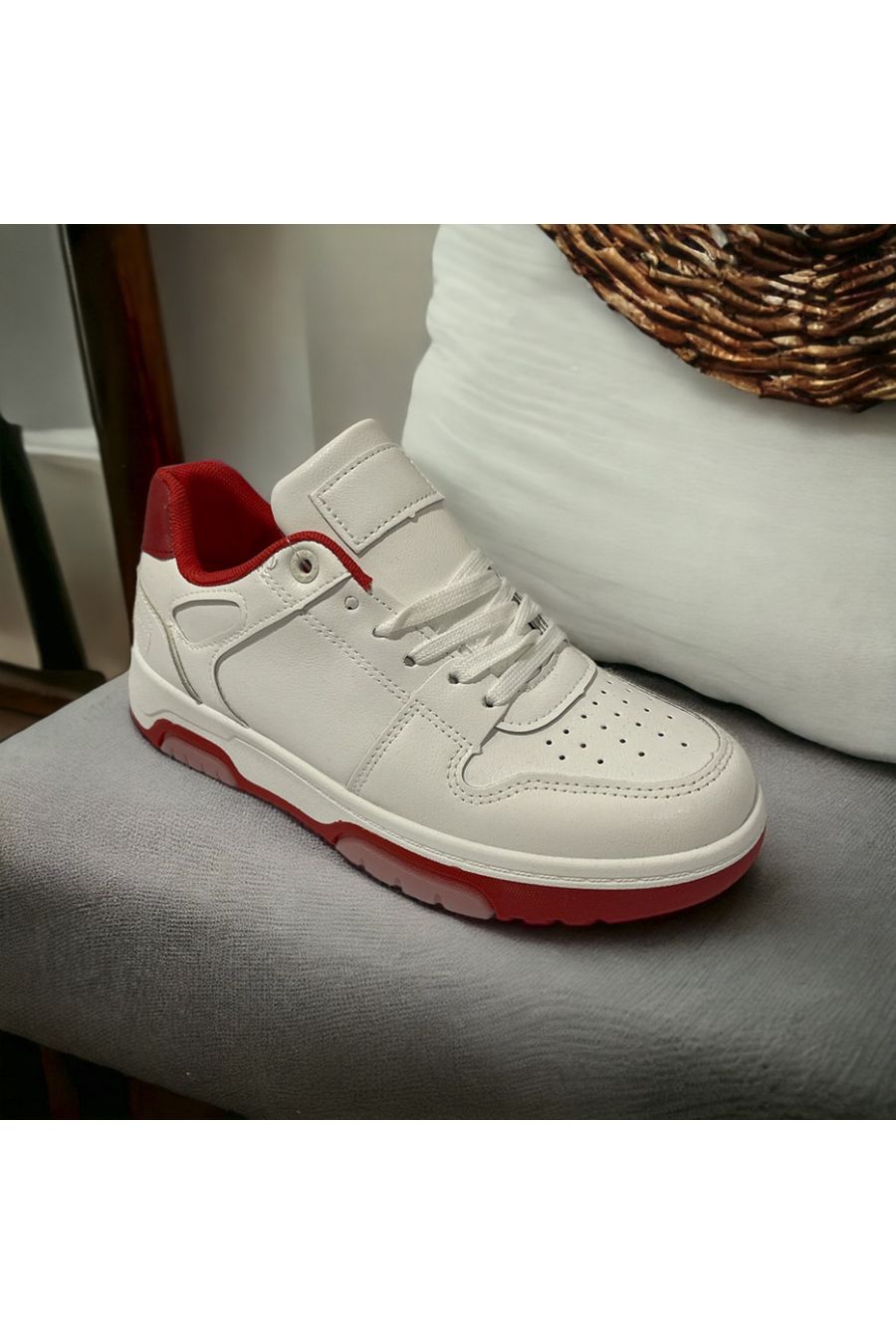 White and red inspired basket - 2