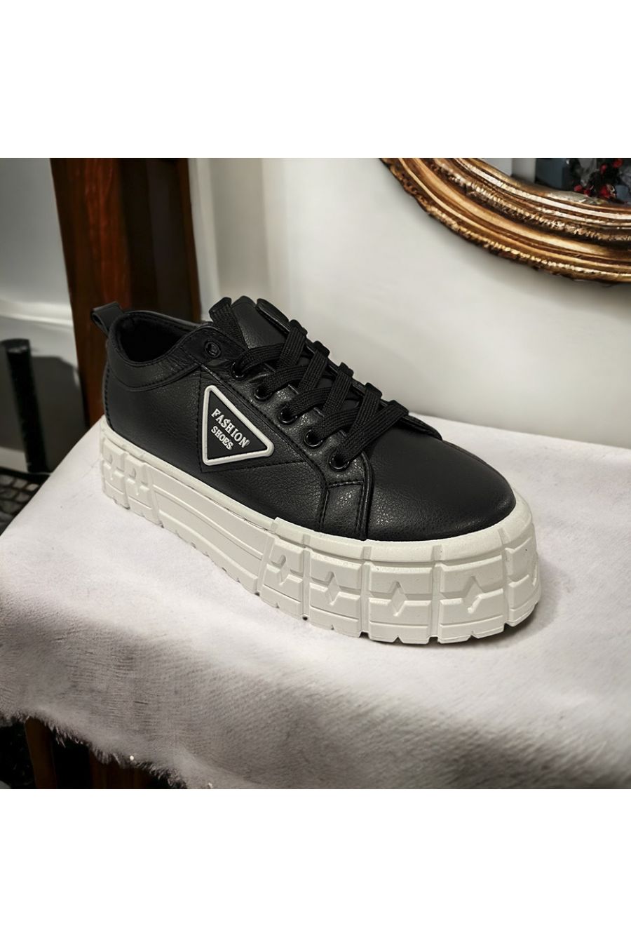 Inspired black trainer with chunky sole - 2