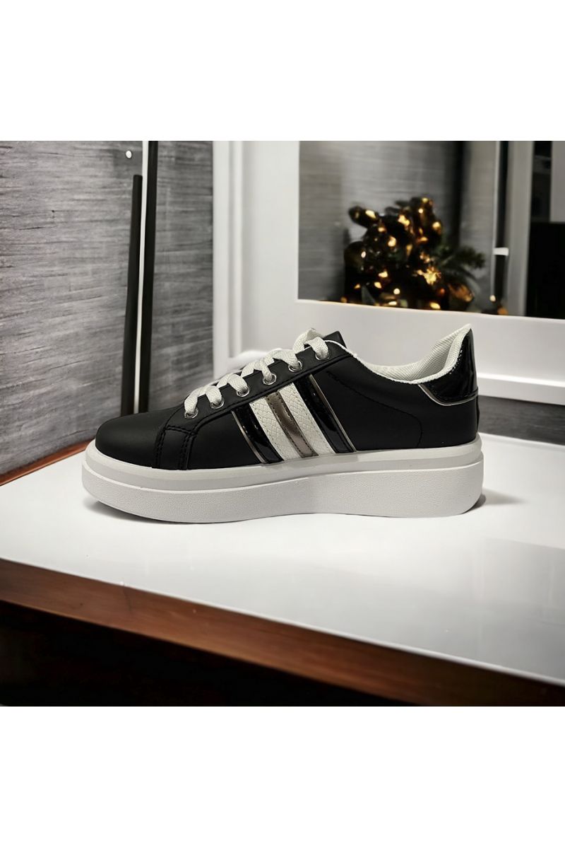 Zwarte sneakers inpi - 1