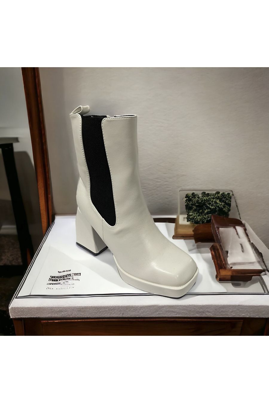 White and black ankle boot - 1