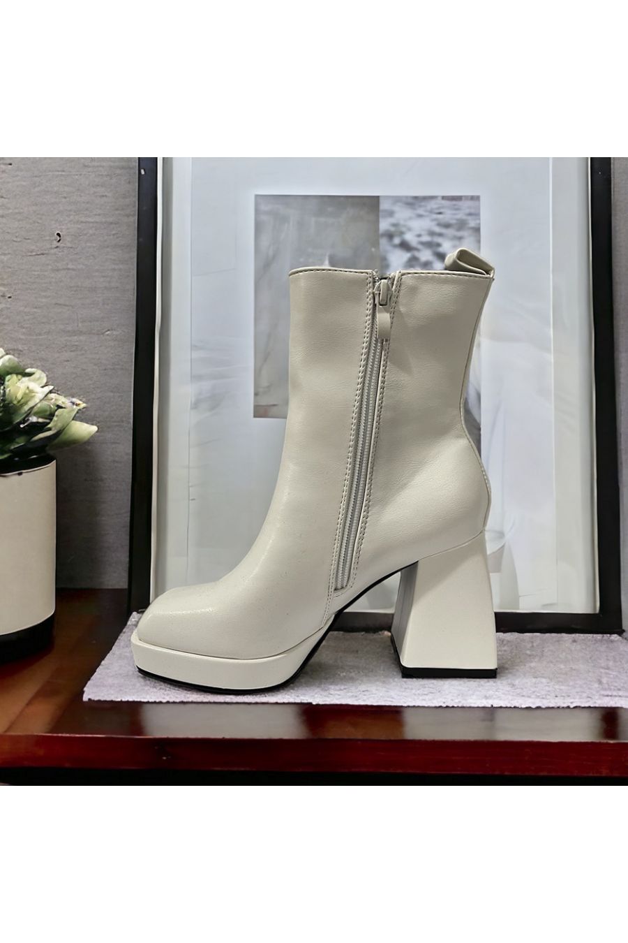 White and black ankle boot - 2