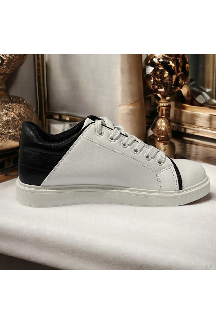 Basket inspi blanc et noir  - 3