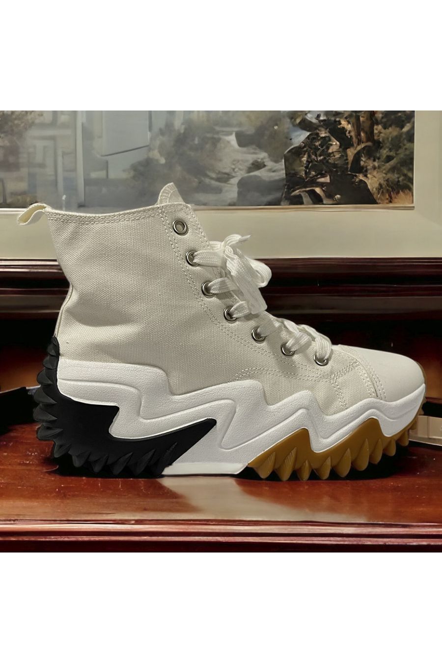 White inspired high-top sneaker - 3