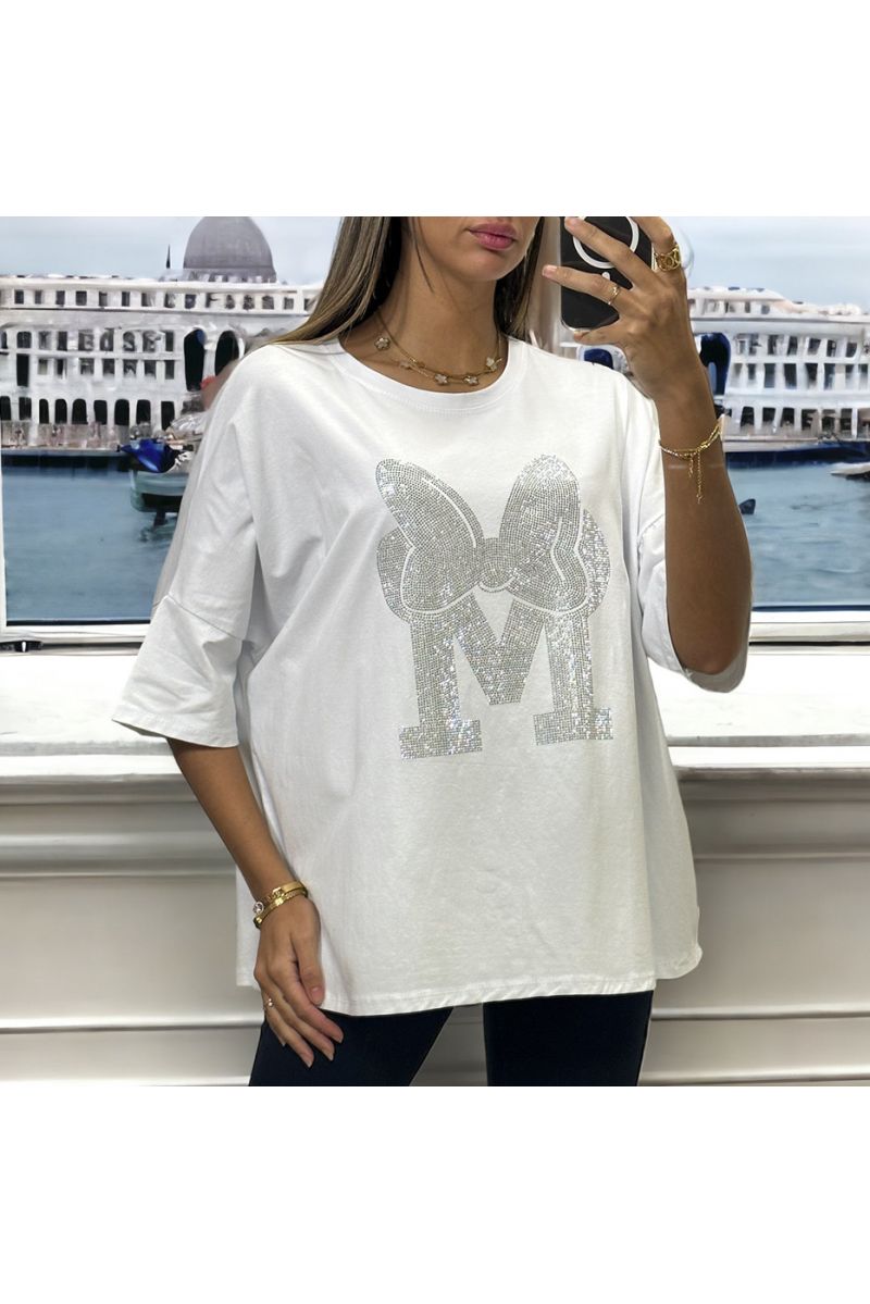 Wit oversized T-shirt met grote M-letters van strassteentjes - 3