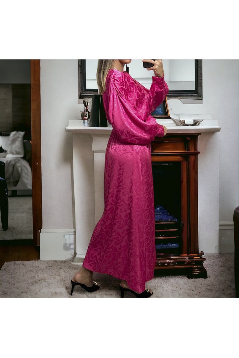 Long fuchsia wrap dress in shiny material with pattern - 1