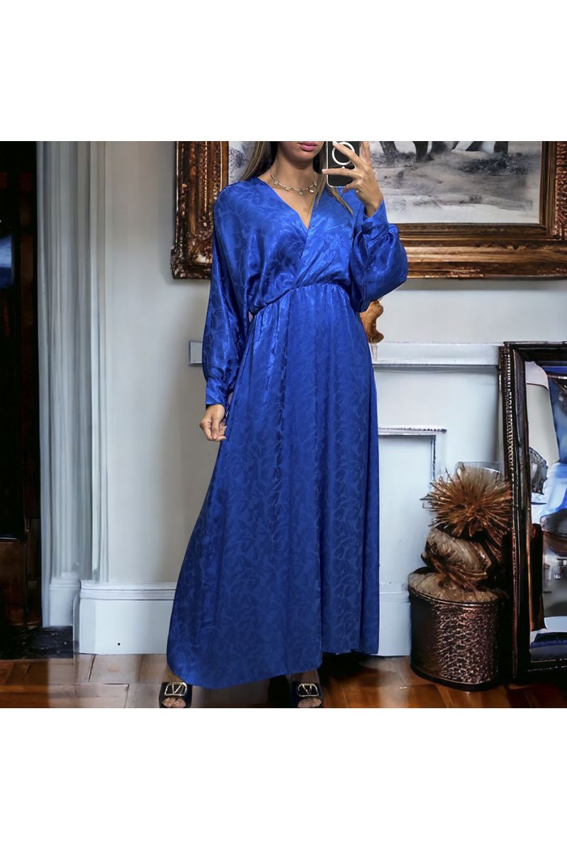 Long royal wrap dress in shiny material with pattern - 3
