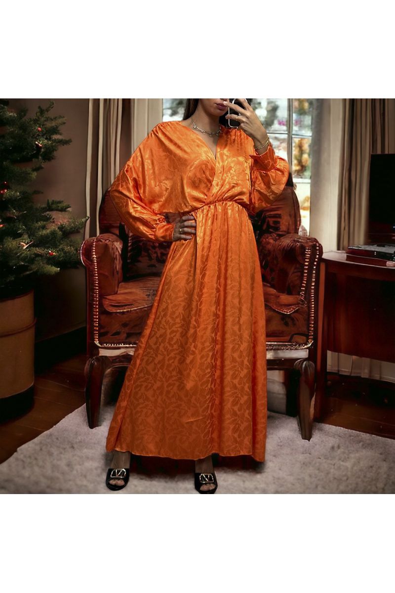 Long orange wrap dress in shiny patterned material - 2