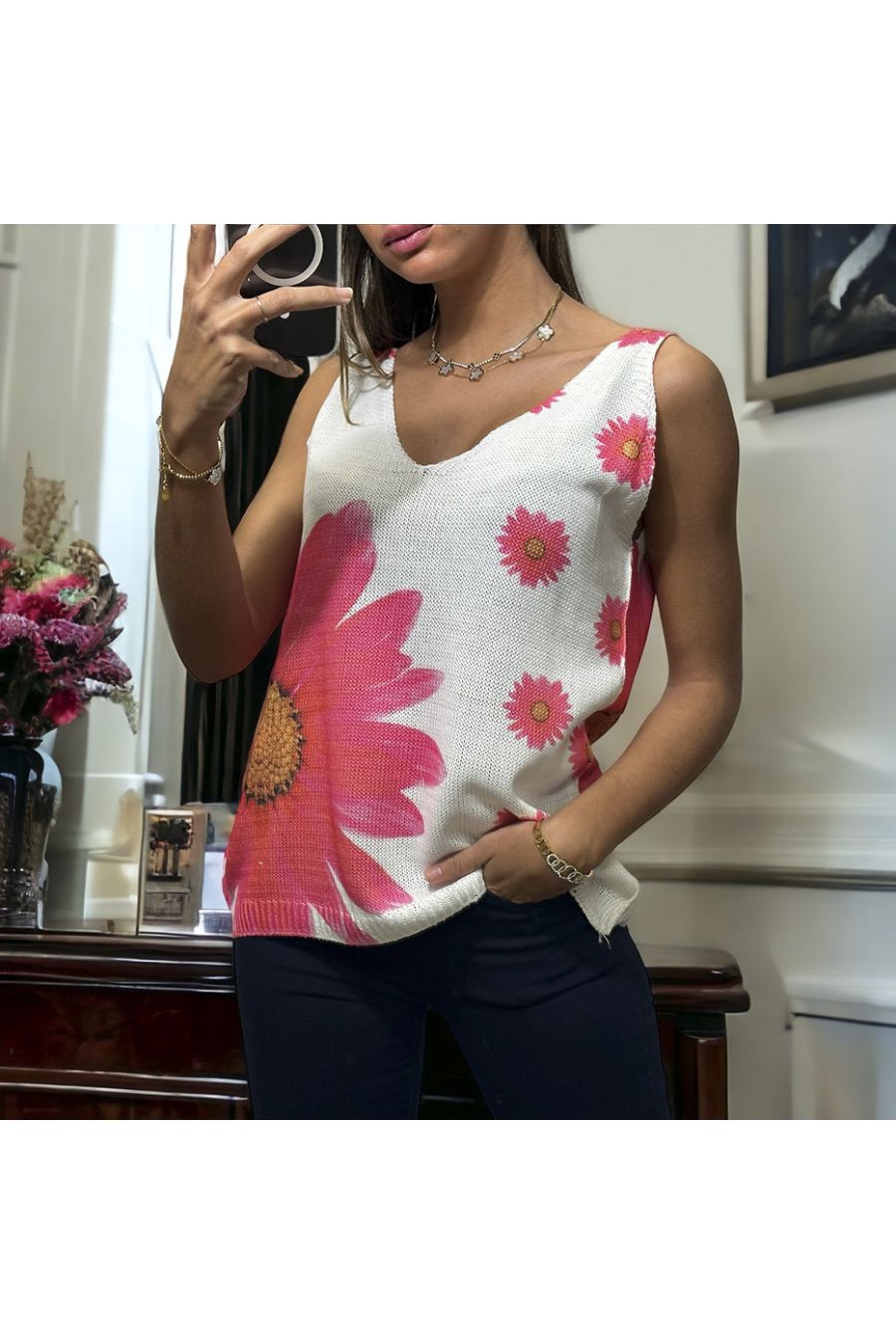 Débardeur tricot motif fleuris blanc et rose - 2