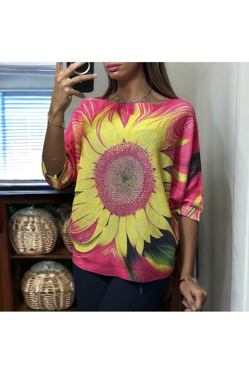 Oversized top met fuchsia vlindermouwen en gebreid bloemenpatroon - 2 Oversized top met fuchsia vlindermouwen en gebreid bloemenpatroon - 2
