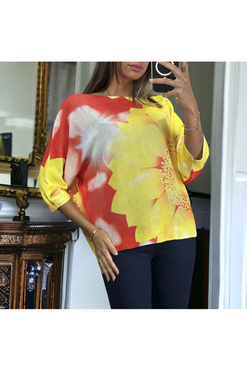 Oversized yellow batwing top with pretty flower pattern - 1