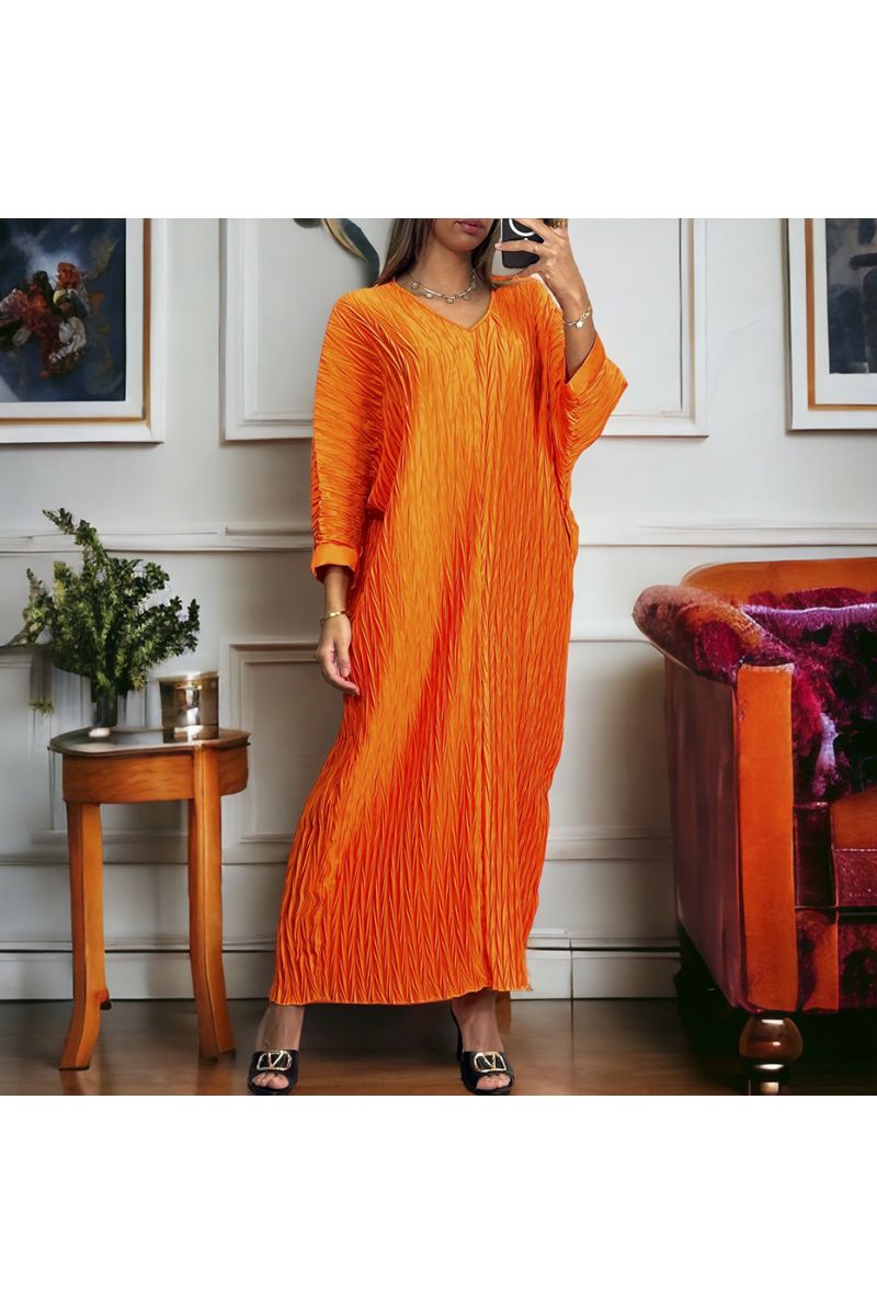Long orange v-neck dress with pattern - 2