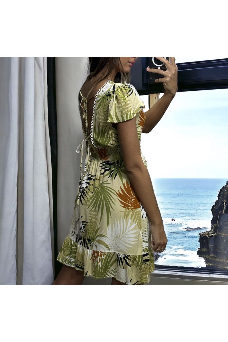 Robe motif feuille beige froncé à la taille - 3
