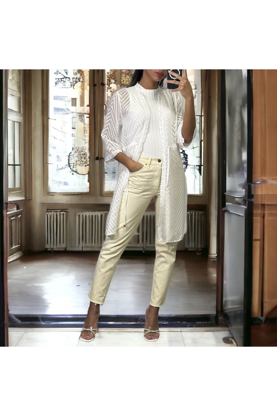 Witte geborduurde sluierkimono verstelbaar in de taille - 2