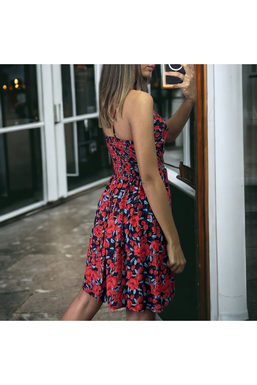 Red floral pattern dress with gathered strap at the waist - 1