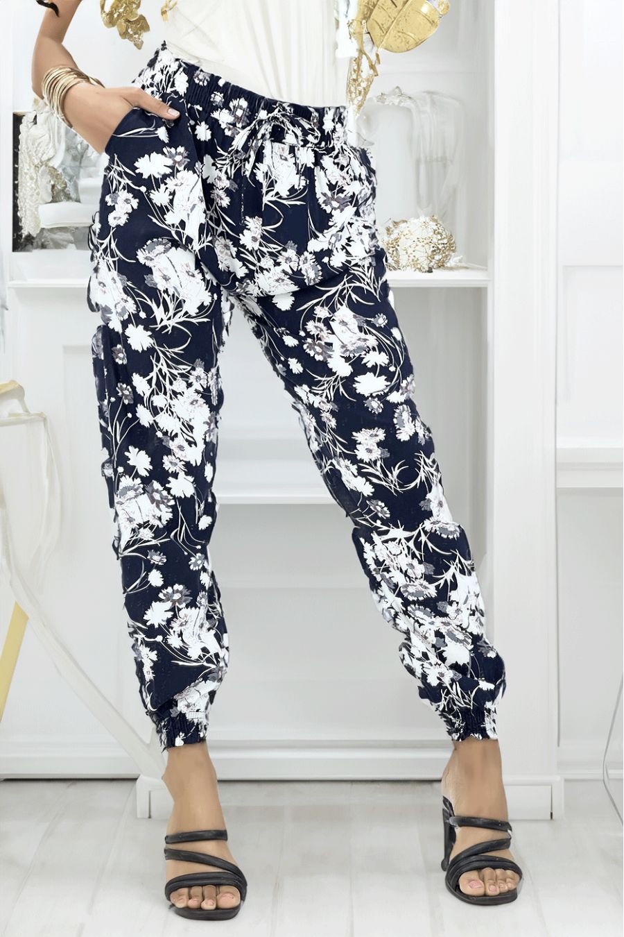 Pantalon feuillage marine fluide élastique à la taille et aux chevilles